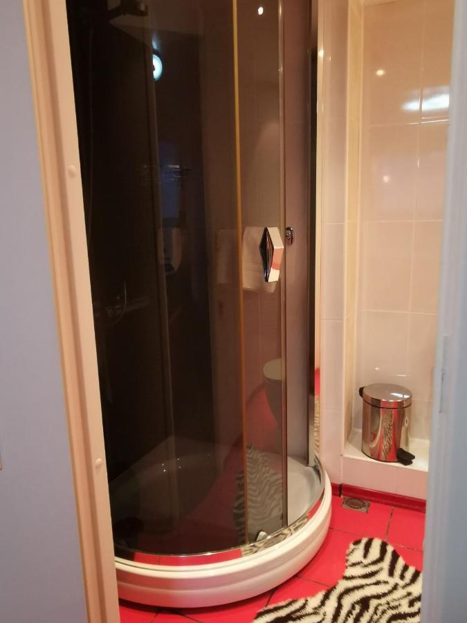 Hotel Latgale Rēzekne Esterno foto